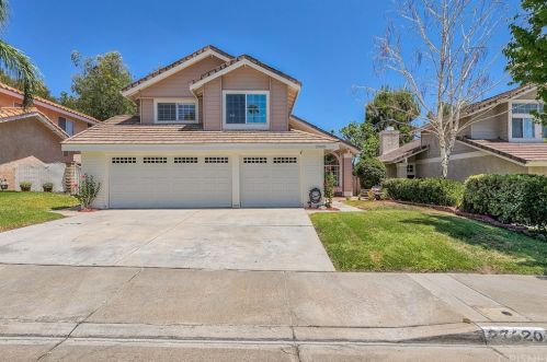 27620 Kevin Pl, Santa Clarita, CA 91350-4311