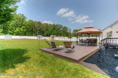 1611 Patriot Ave, Bricktown, NJ 08724-2389