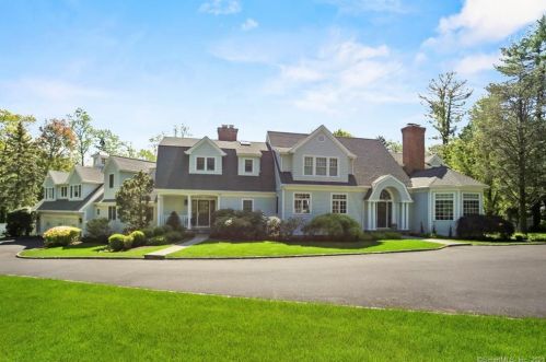 86 Bayberry Ln, Westport, CT 06880-4002