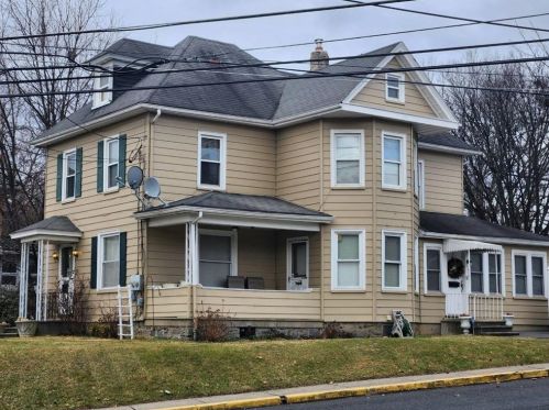 2301 Freemansburg Ave, Easton, PA 18042-5315
