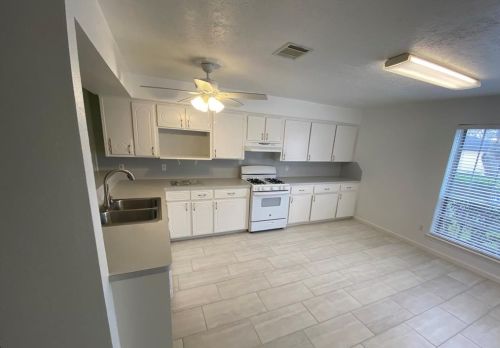 2117 Roland Rue St, Pearland, TX 77581-6415