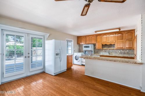 8310 Glenrosa Ave, Scottsdale AZ  85251-2807 exterior