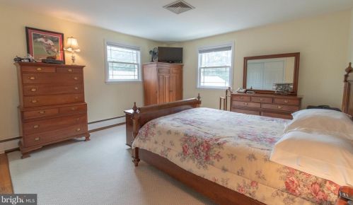 1755 Ludwell Dr, Prospectville PA  19002-3030 exterior