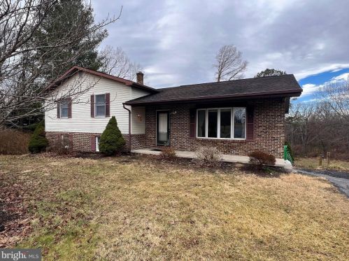 468 Hillcrest Rd, Edinburg VA  22824-2923 exterior