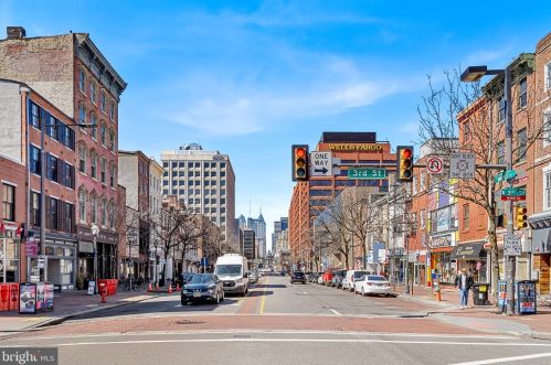 315 Arch St, Philadelphia PA  19106-1800 exterior