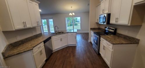 2214 23rd Pl, Cape Coral, FL 33909-4764