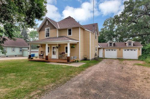113 5th Ave, Sauk Rapids, MN 56379-1828
