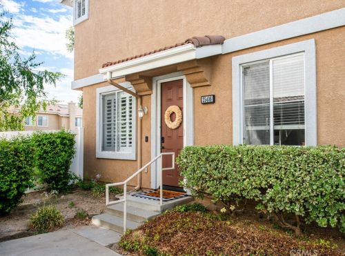 25406 Parkwood Ln, Santa Clarita, CA 91350-3342