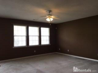 15 Old Tree Ct, Simpsonville SC  29681-5874 exterior