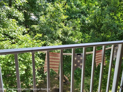 433 Mowat Cir, Trenton NJ  08690-3220 exterior