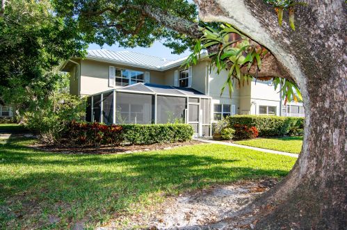 2885 Lakemont Pl, Palm City FL  34990-6096 exterior