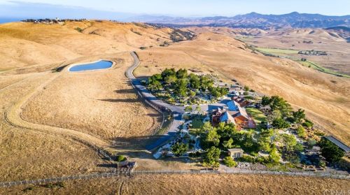 1555 Harmony Ranch Rd, Harmony CA  93435-5019 exterior