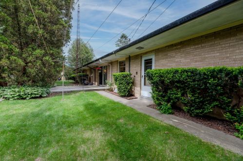 7850 5 Ave, Kenosha WI 53143-6101 exterior