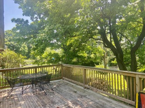 21 Airview Dr, Florence, KY 41042-9602