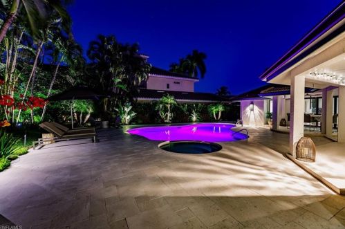 579 Neapolitan Way, Naples FL  34103-8567 exterior