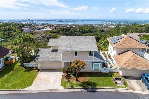 98-1861 Kaahumanu St, Aiea, HI