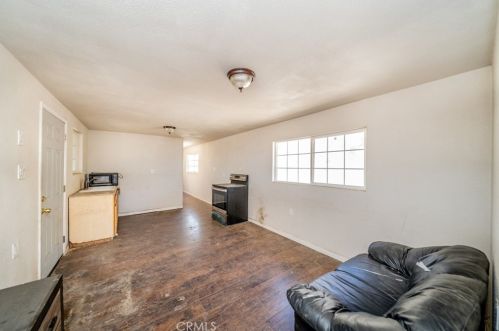 25050 El Toro Rd, Perris CA  92570-9156 exterior