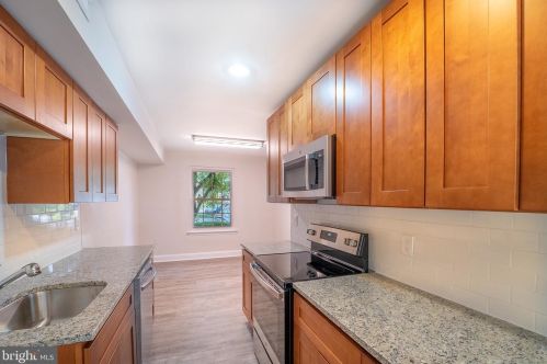 50 Norwood House Rd, Downingtown, PA 19335-2363