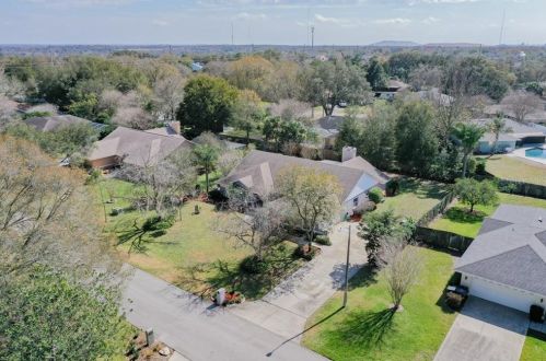 5939 Windwood Dr, Lakeland FL  33813-4805 exterior