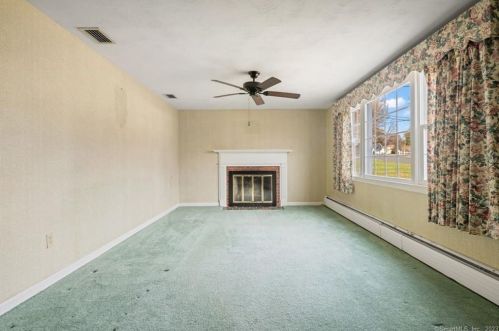 9 Brownstone Rd, East Granby, CT 06026-9705