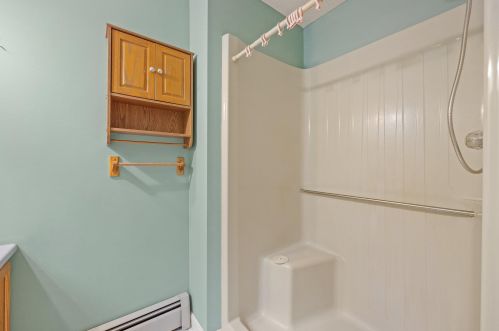 246 Church Rd, Allenstown NH  03275-2903 exterior