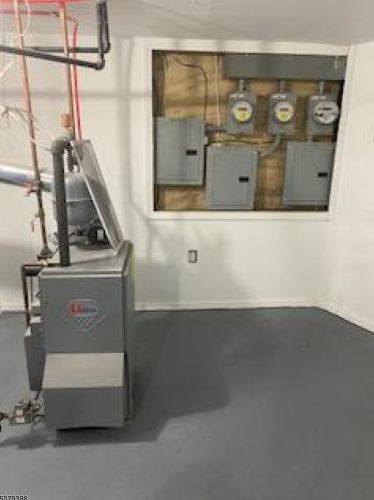 176 Linden Ave, Irvington NJ  07111-2524 exterior