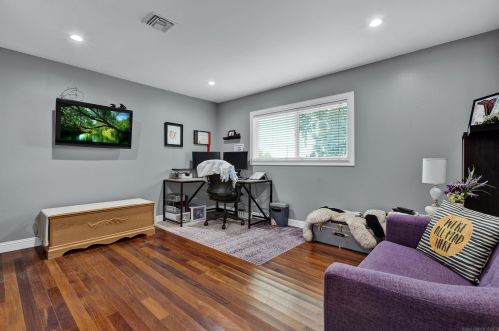 2855 Victoria Dr, Alpine CA  91901-3669 exterior