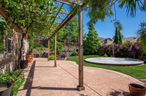 2011 Stockman Cir, Folsom CA  95630-6236 exterior