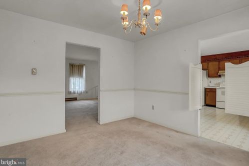 1500 Terrace Ave, Carlisle PA  17013-9369 exterior