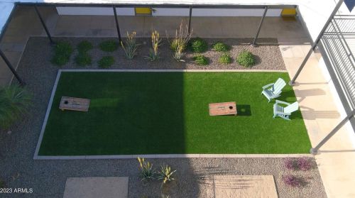 3625 16th St, Phoenix AZ  85016-6400 exterior