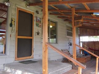 847 Fairview Ave, Salem, OR 97302-3126