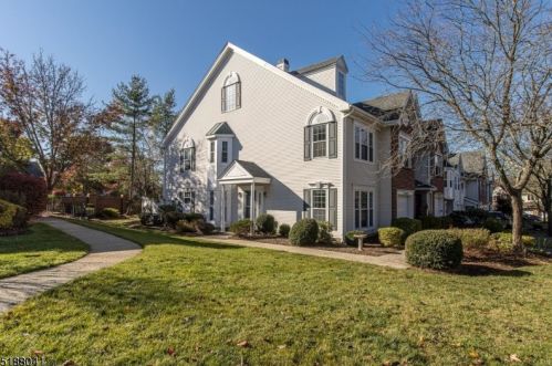 1307 Timberbrooke Dr, Bedminster, NJ 07921-2128