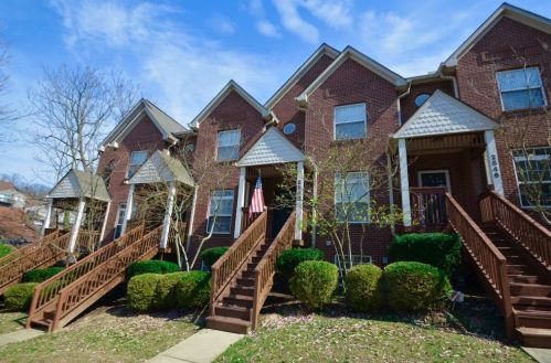 2548 Cleinview Ave, Cincinnati, OH 45206-2102