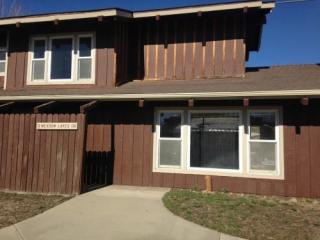 9 Meadow Lakes Dr, Tehachapi, CA 93561-9685