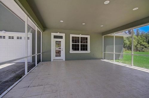 2014 Pioneer Dr, Lakeland FL  33809-4995 exterior