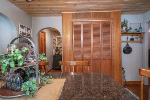 1014 Hinde St, Washington Ch OH  43160-1931 exterior