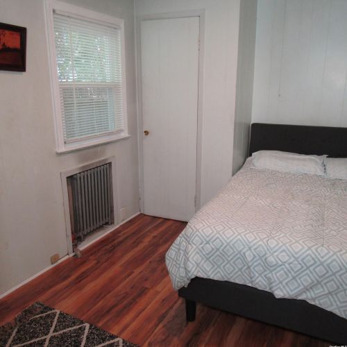 25 Bonta St, Floral Park NY  11003-2104 exterior