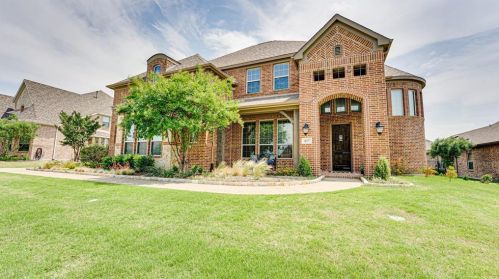 817 Calm Crest Dr, Rockwall, TX 75087-6456