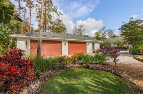 770 Logan Blvd, Naples FL 34116-3909 exterior