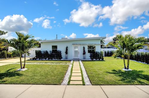 228 5th St, Delray Beach FL  33483-4438 exterior