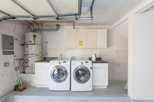 23435 Vermont Ave, Torrance CA  90502-3026 exterior