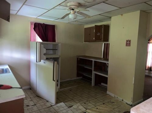 48 1st Ave, Saltsburg PA  15681-8157 exterior