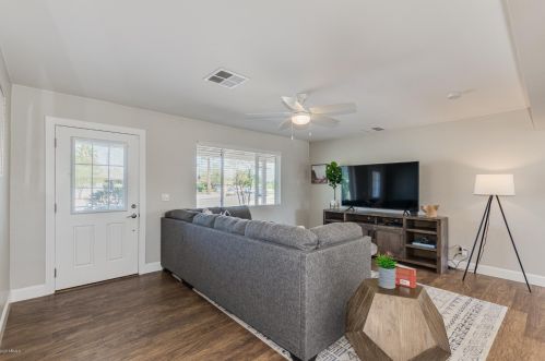 320 73rd St, Scottsdale AZ  85257-4238 exterior
