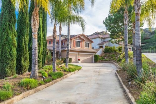 28638 Lupine St, Santa Clarita, CA 91384-4710