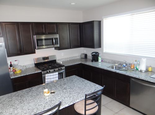 2621 116th Ave, Avondale, AZ 85323-7658