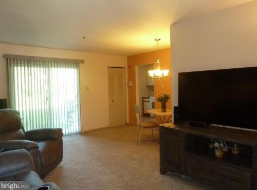 219 Highland Blvd, New Castle, DE 19720-6979