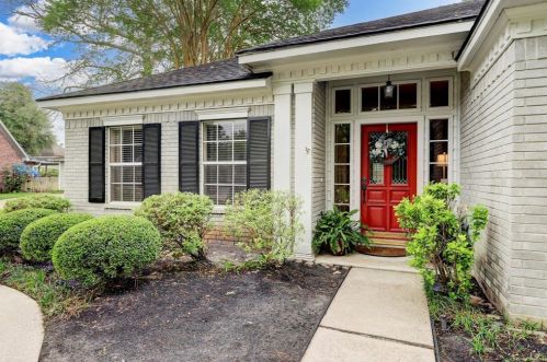 3902 Shady Terrace Dr, Humble, TX 77345-1184