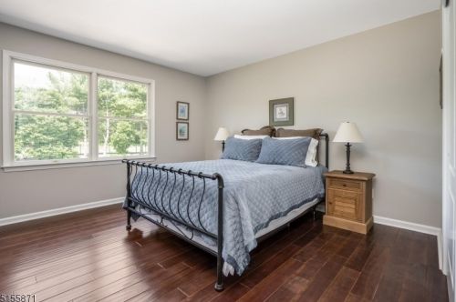 16 Neshanic Dr, East Amwell Township NJ  08551-1844 exterior