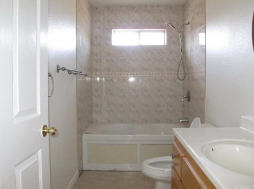 1624 223rd St, Torrance CA  90501-4128 exterior