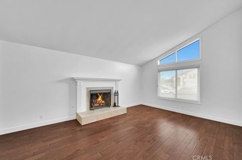 4332 Ironwood Ave, Seal Beach, CA 90740-2924